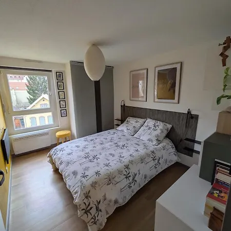 Charming In A Great Location Apartment