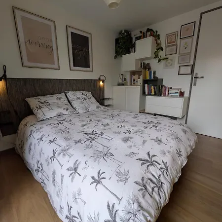 Apartment Charming In A Great Location *